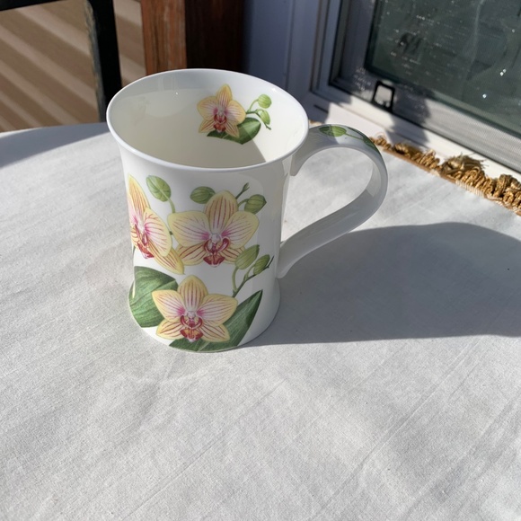 Dunoon by Kathy Pickles Yellow Orchids Flowers Fine Bone China Mug tea cup white - Picture 2 of 5